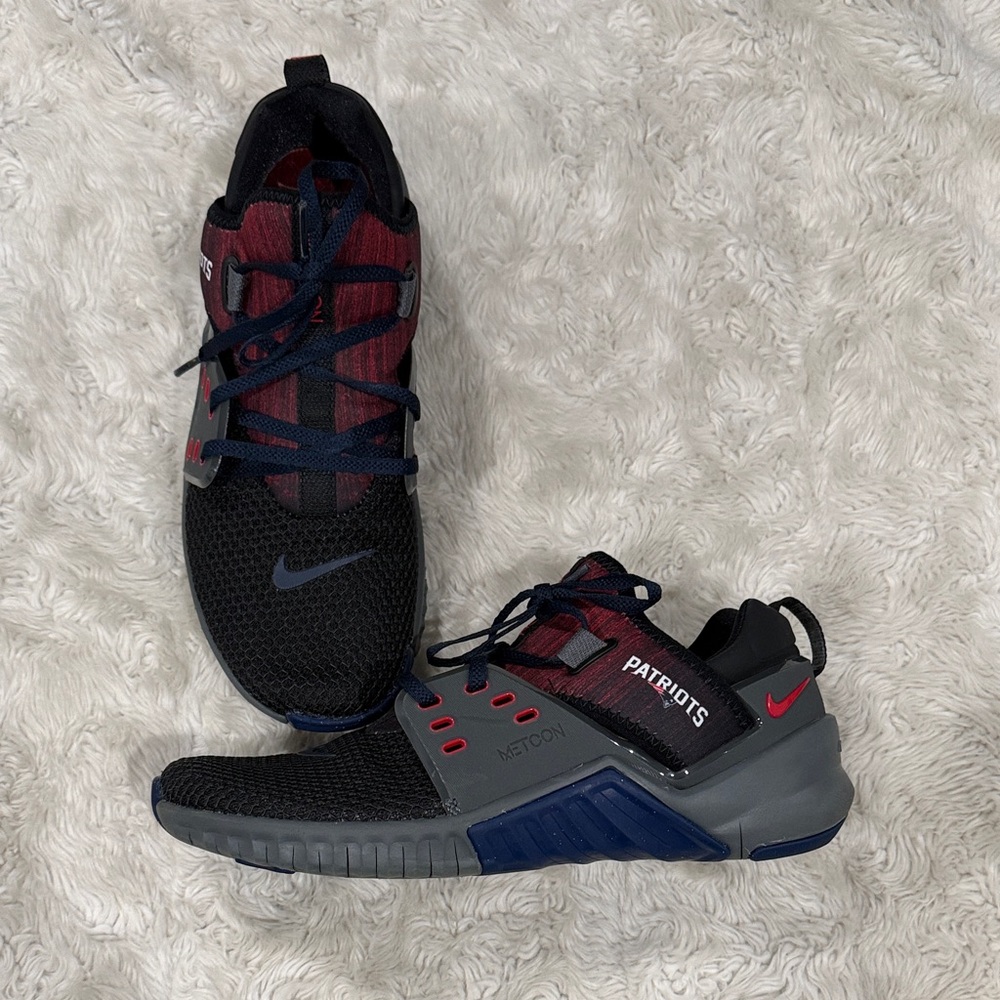 Nike Free X Metcon 2 'New England Patriots' Sneaker Mens Size 7.5 Black Navy Red